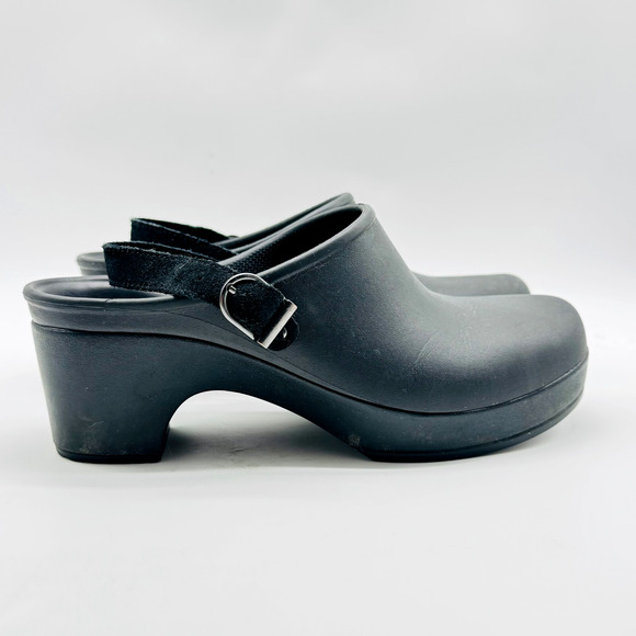 Crocs Clogs Womens 8 Black Slip On Shoes Classic Croslite Comfort Slingback Mule - Picture 1 of 12